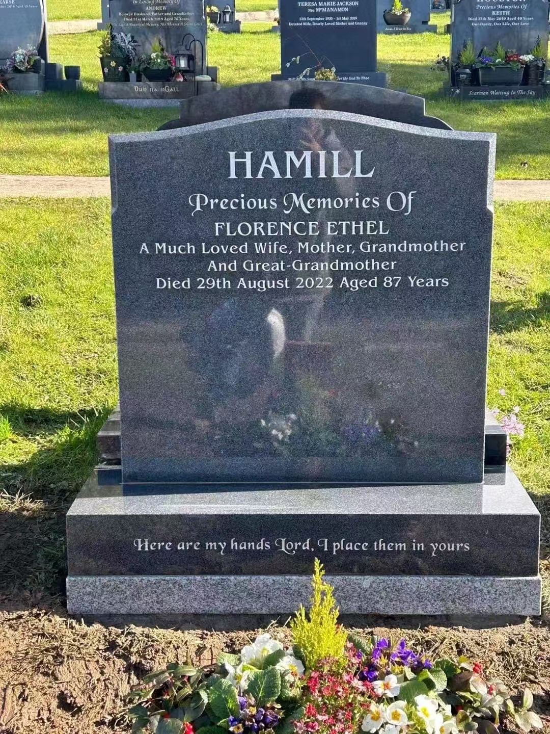 American Style Headstone Tombstone & Monument