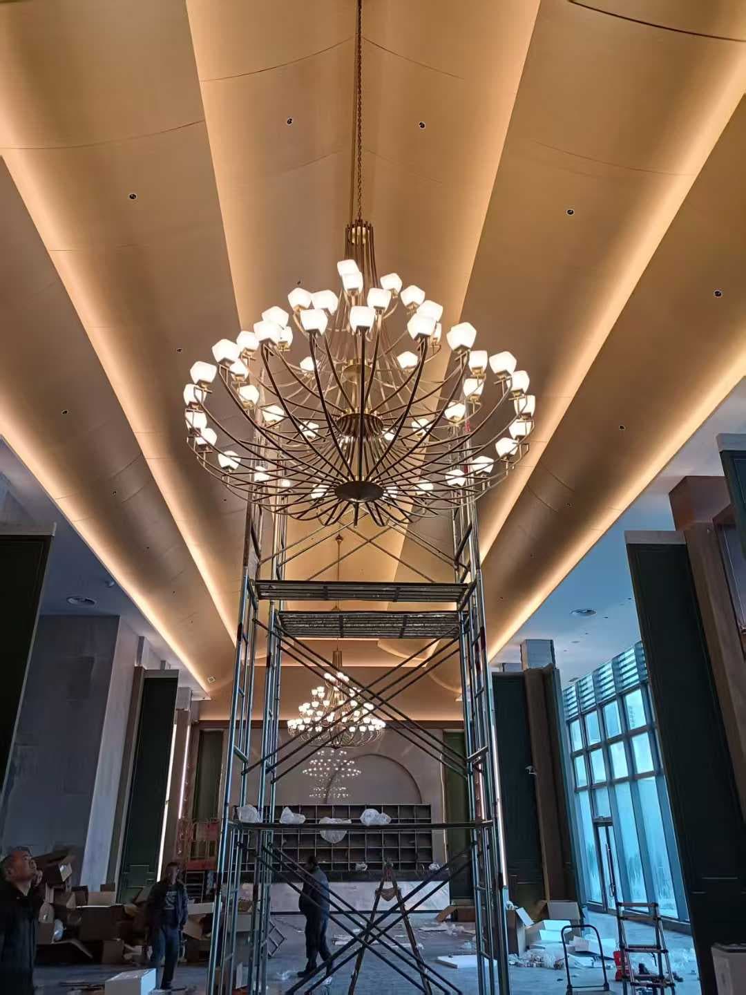 Elegant Extra Large Crystal Metal Pendant Chandelier for Hotels